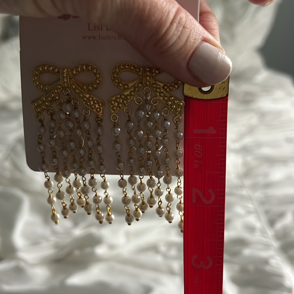 Lisi Lerch pearl earrings - Picture 5 of 5